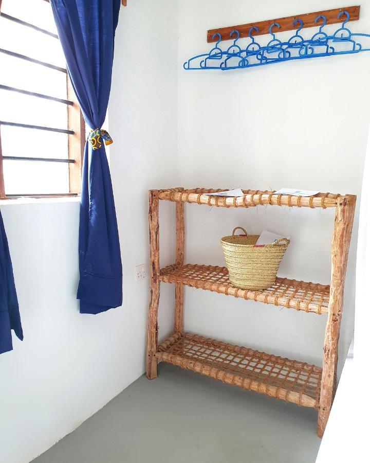 ブウェワウ Blue Palm Zanzibar Bed & Breakfast エクステリア 写真
