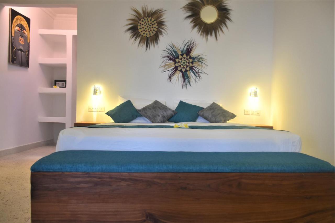 ブウェワウ Blue Palm Zanzibar Bed & Breakfast エクステリア 写真